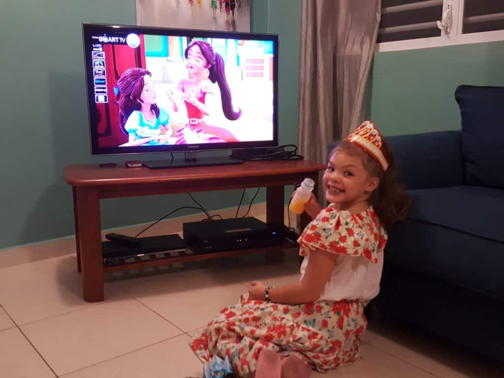 Viendo Elena of Avalor